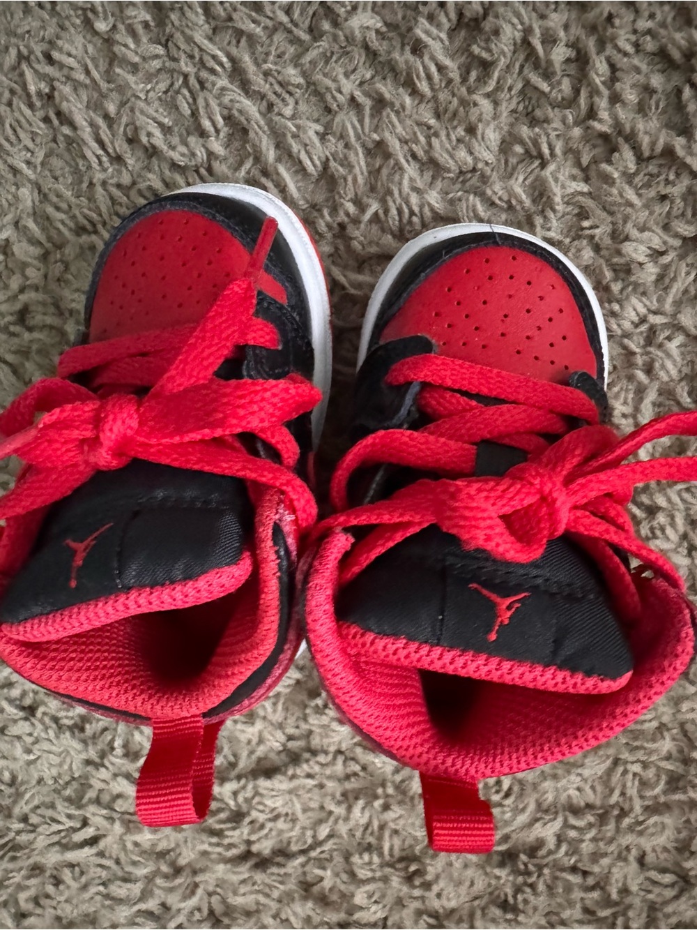 Nike Jordan Kids' Red and Black High-Top Sneakers 3c